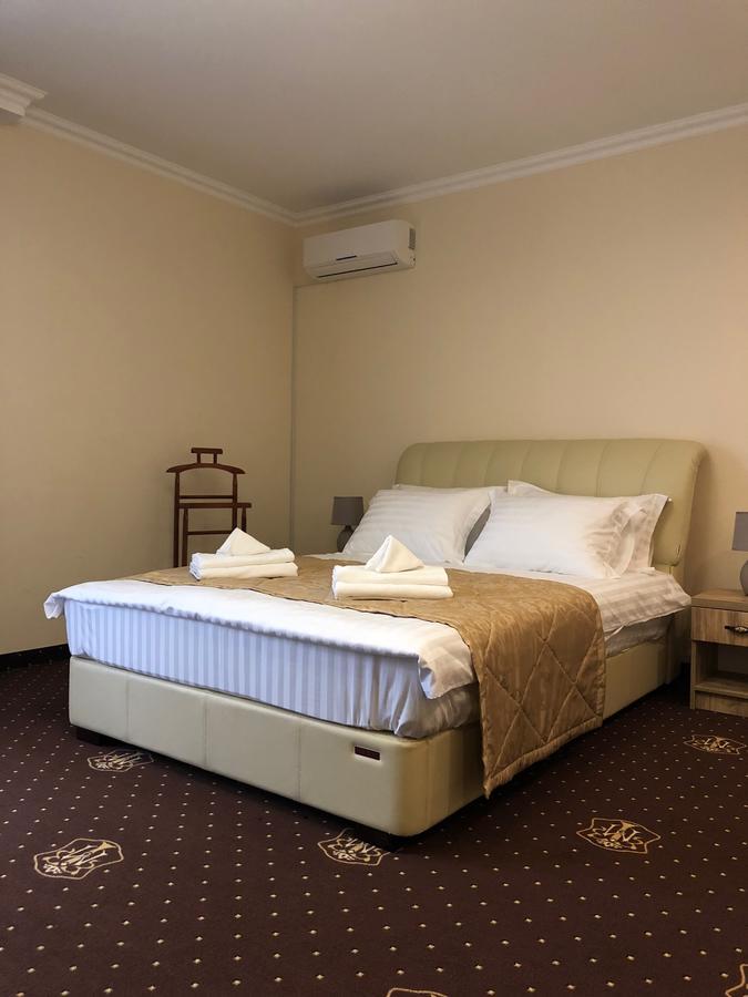 Hotel Boutique Tovmed 文尼察 外观 照片